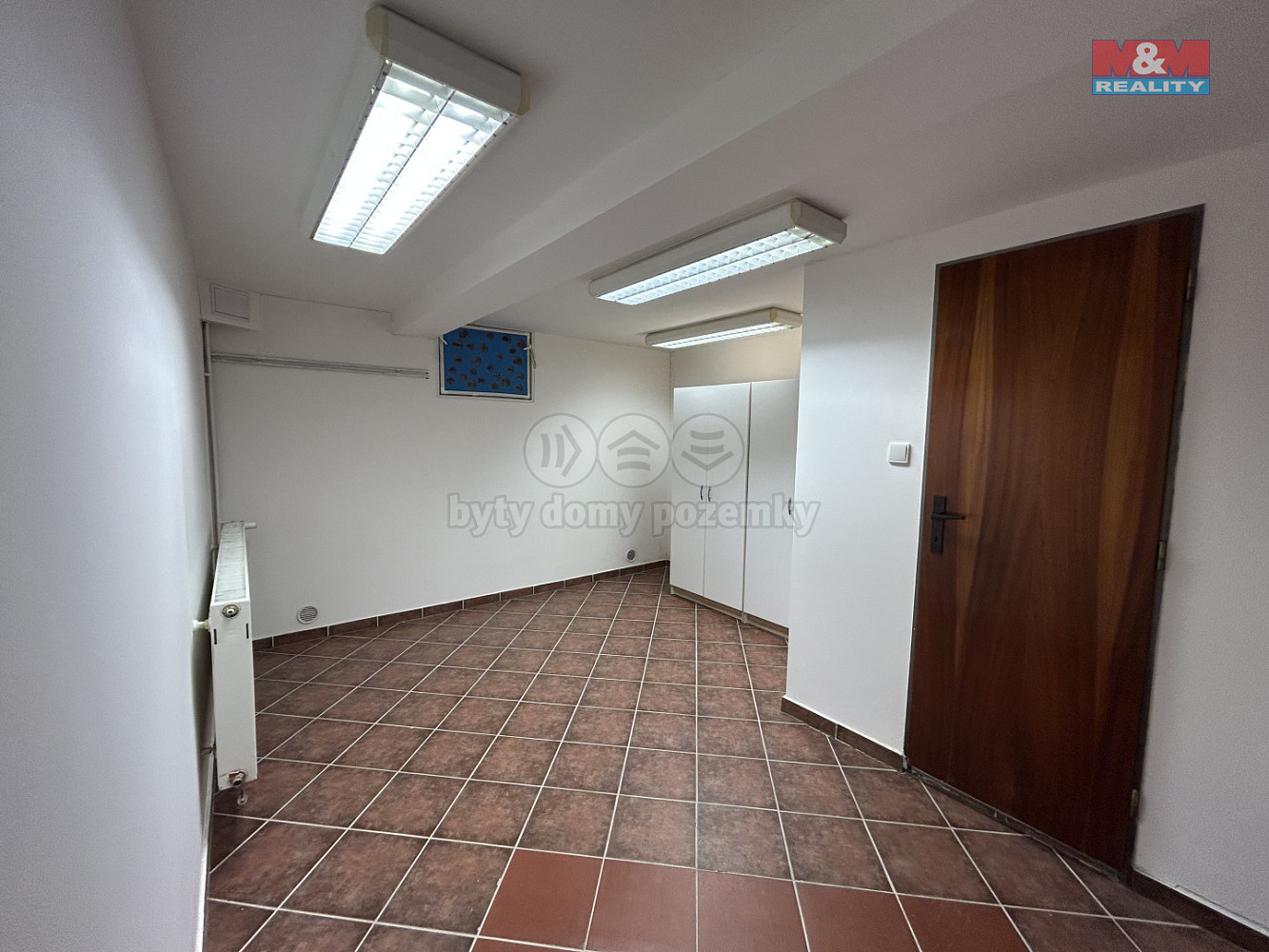 Pronájem obchodních prostor 31 m² — photo 2