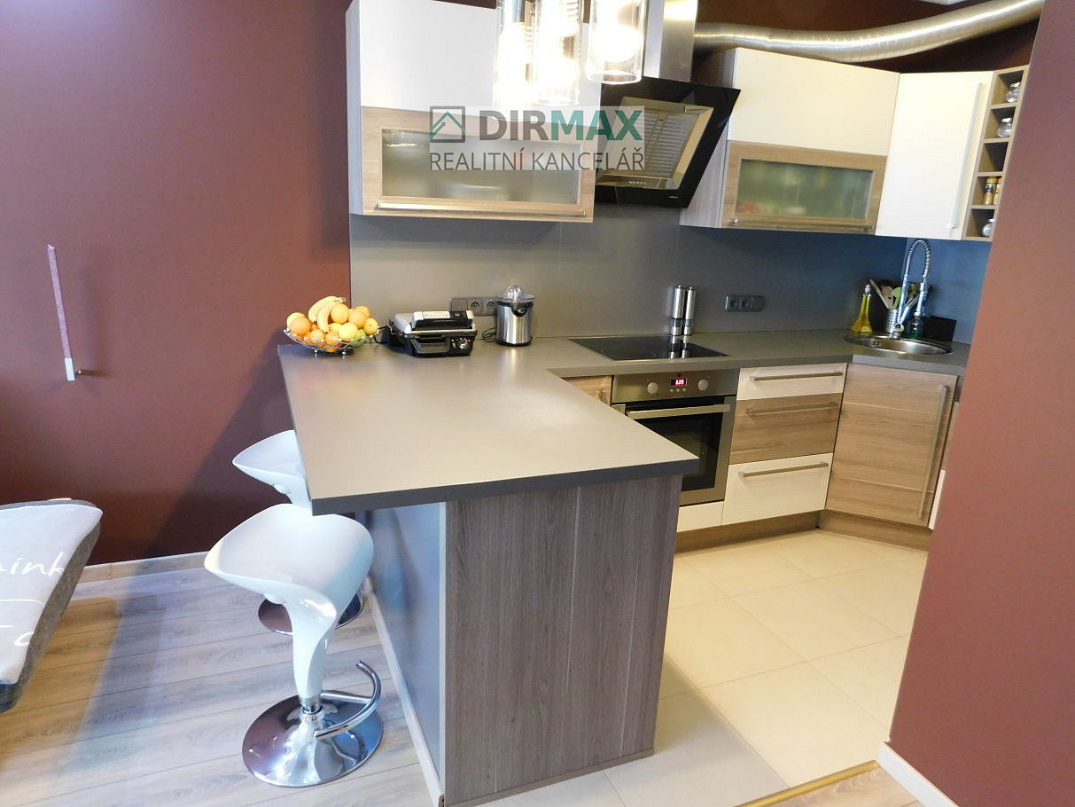 Pronájem bytu 2+kk 53 m² – fotografie 2