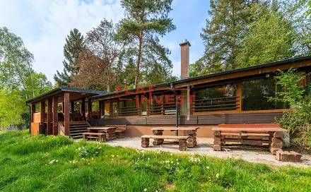 Prodej restaurace 150 m², Na skalkách, Lety, okres Praha-západ