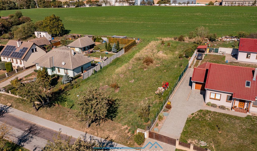 Prodej pozemku, 1240 m², Znojmo, Horní Břečkov