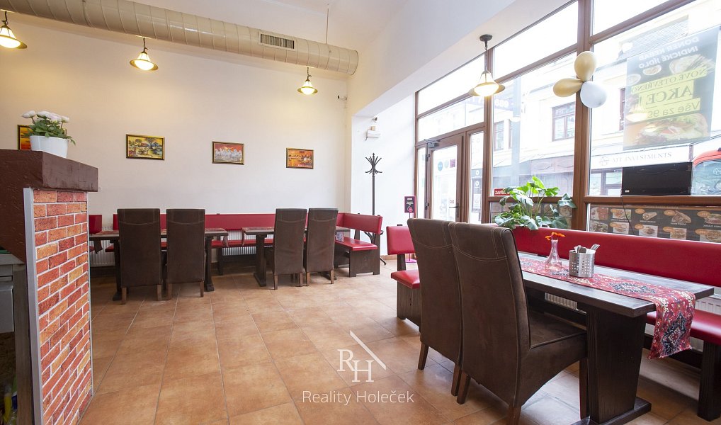 Prodej nájemního domu, činžáku 935 m², Kladno – náhled fotky 13