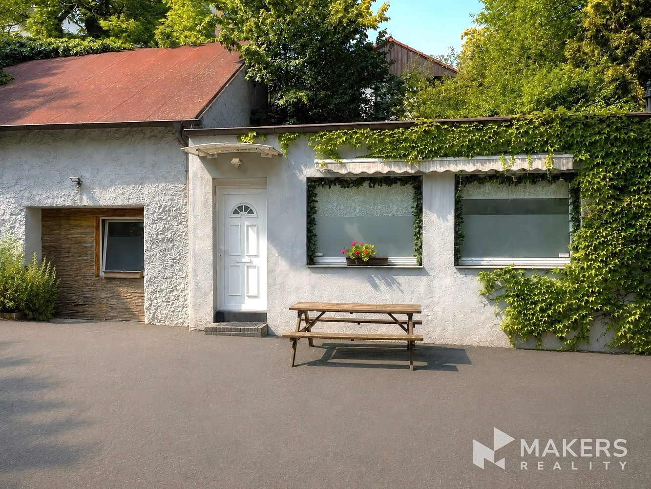 Pronájem obchodních prostor 70 m² — photo 3
