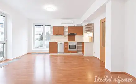 Pronájem bytu 3+kk 73 m²