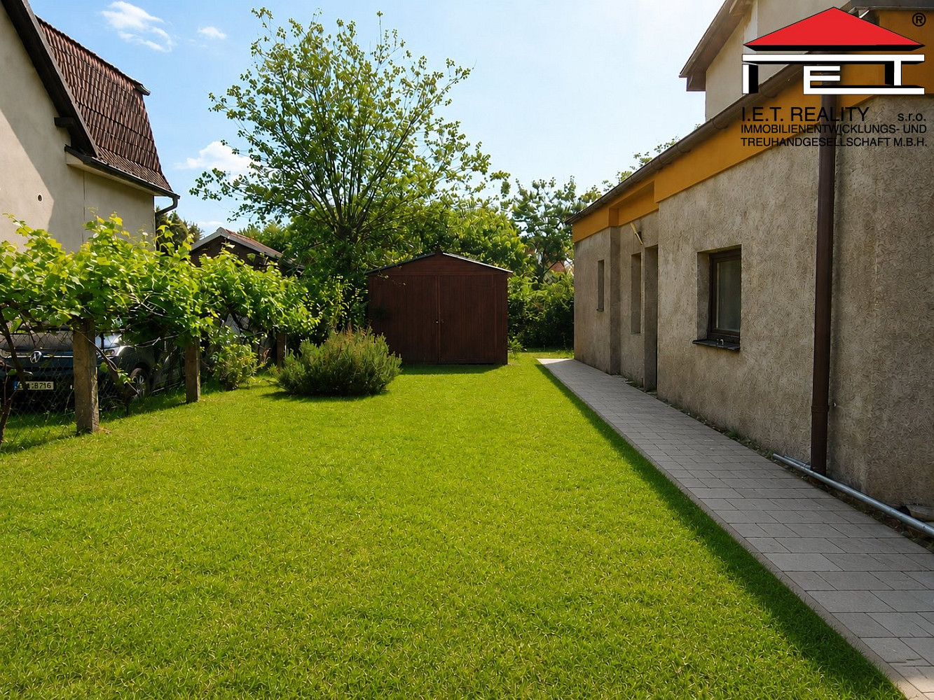 Prodej domu 120 m² s pozemkem 330 m² — photo 2