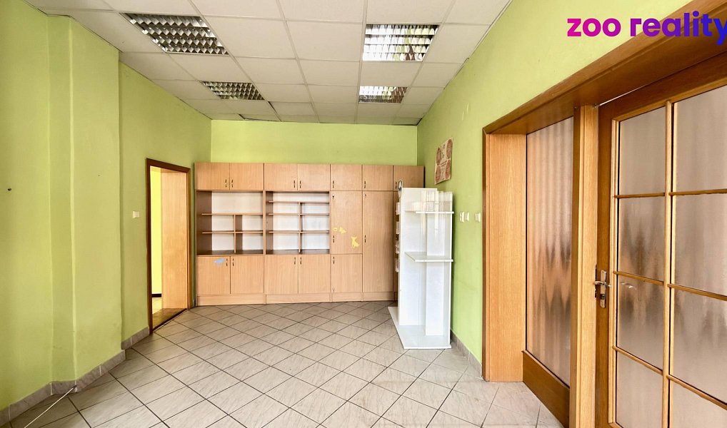 Pronájem obchodních prostor 320 m², Kadaň – náhled fotky 7