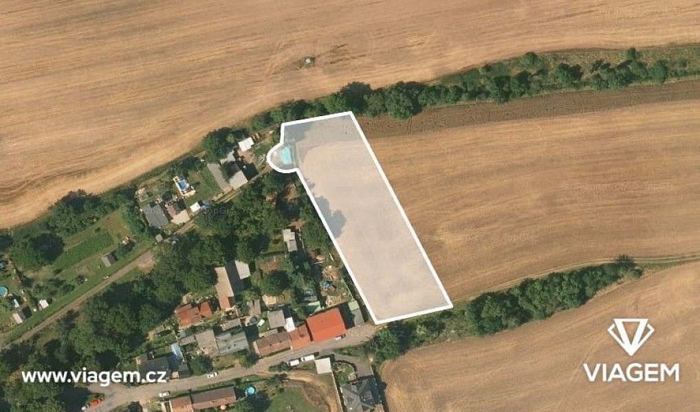 Prodej pole 345 m², Hrdlív – náhled fotky 2