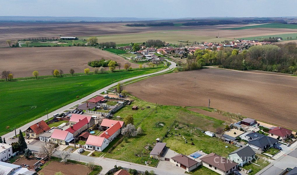 Prodej stavebního pozemku 2 756 m², Hostěradice – náhled fotky 8