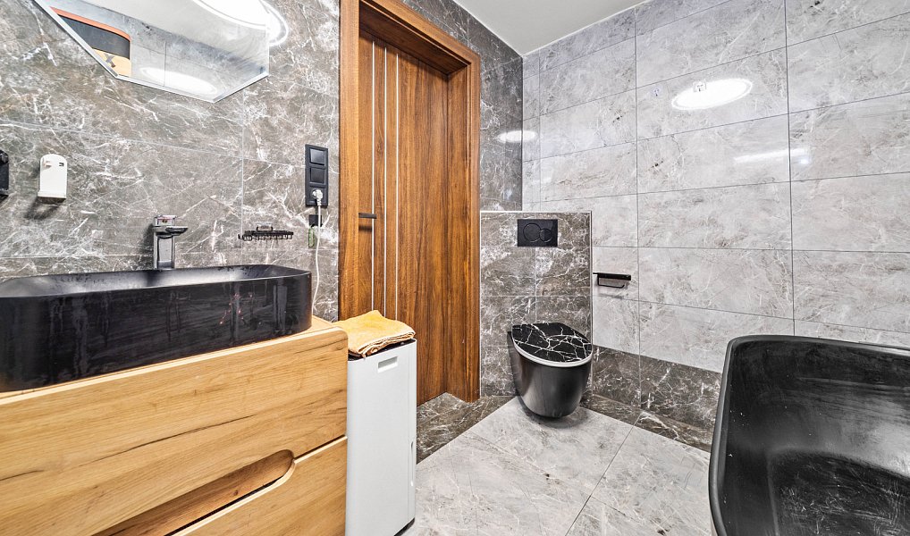 Prodej domu 56 m² s pozemkem 1 044 m², Tišice – náhled fotky 10