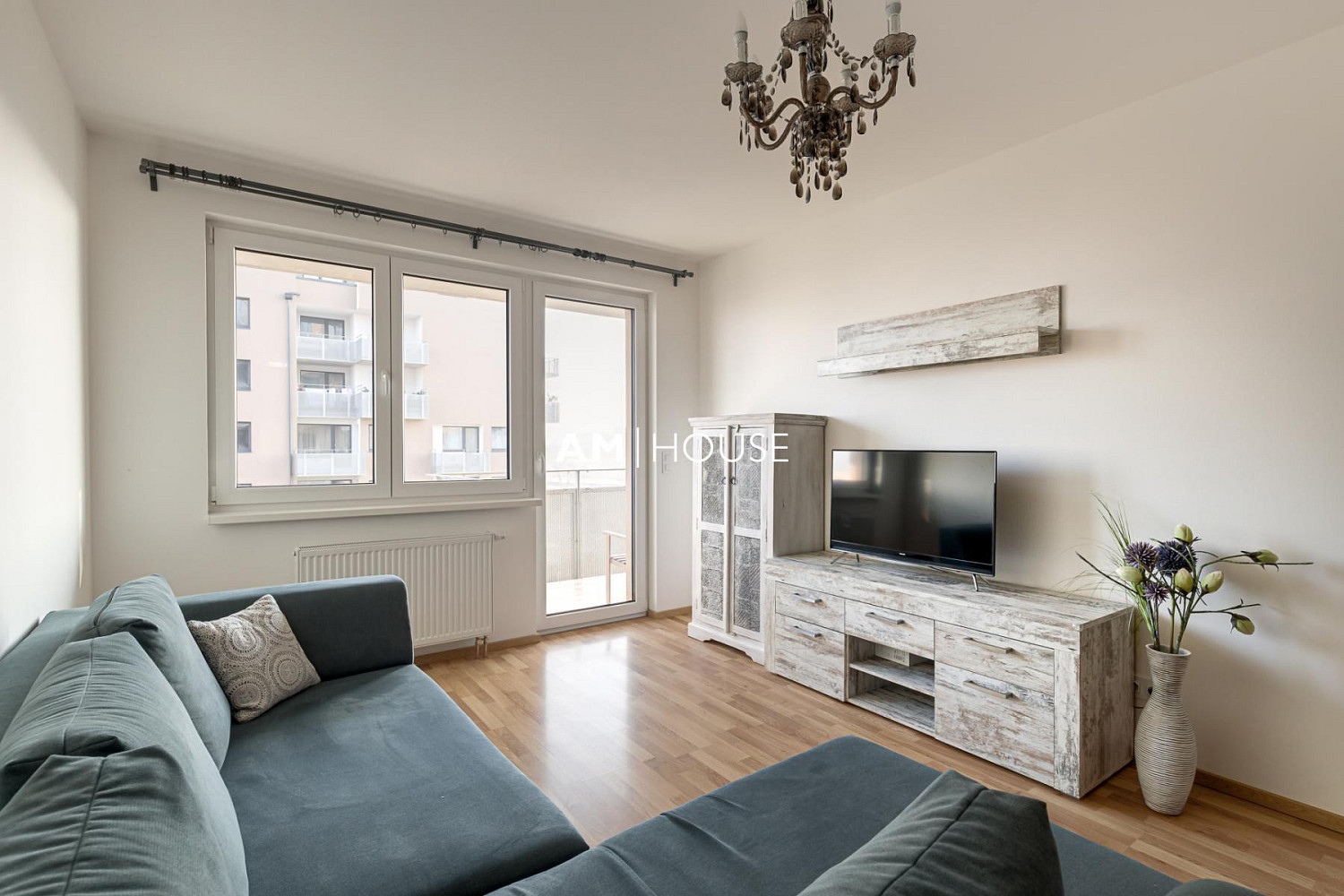 Pronájem bytu 3+kk 103 m² – fotografie 2
