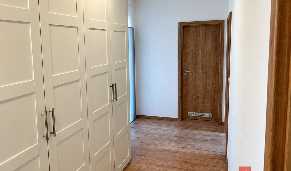 Pronájem bytu 2+kk 67 m², Jesenice – náhled fotky 8