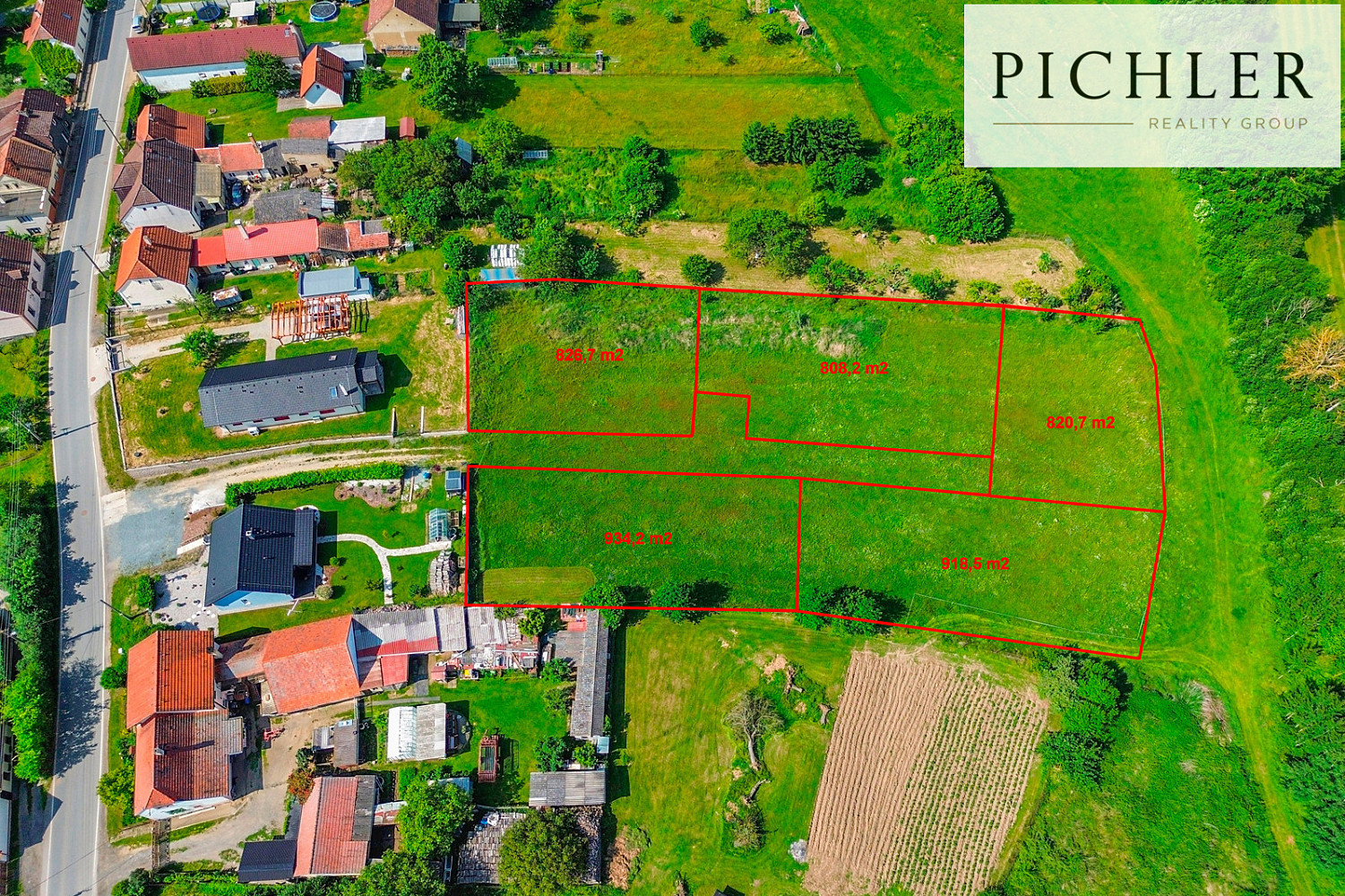 Prodej stavebního pozemku 809 m² — photo 4