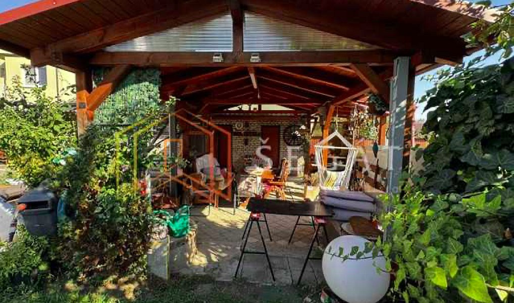 Prodej domu 250 m² s pozemkem 1 111 m², Bojkovice – náhled fotky 27