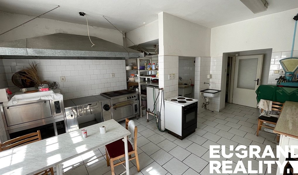 Prodej ubytovacího objektu 350 m², Jiřetín pod Jedlovou – náhled fotky 27