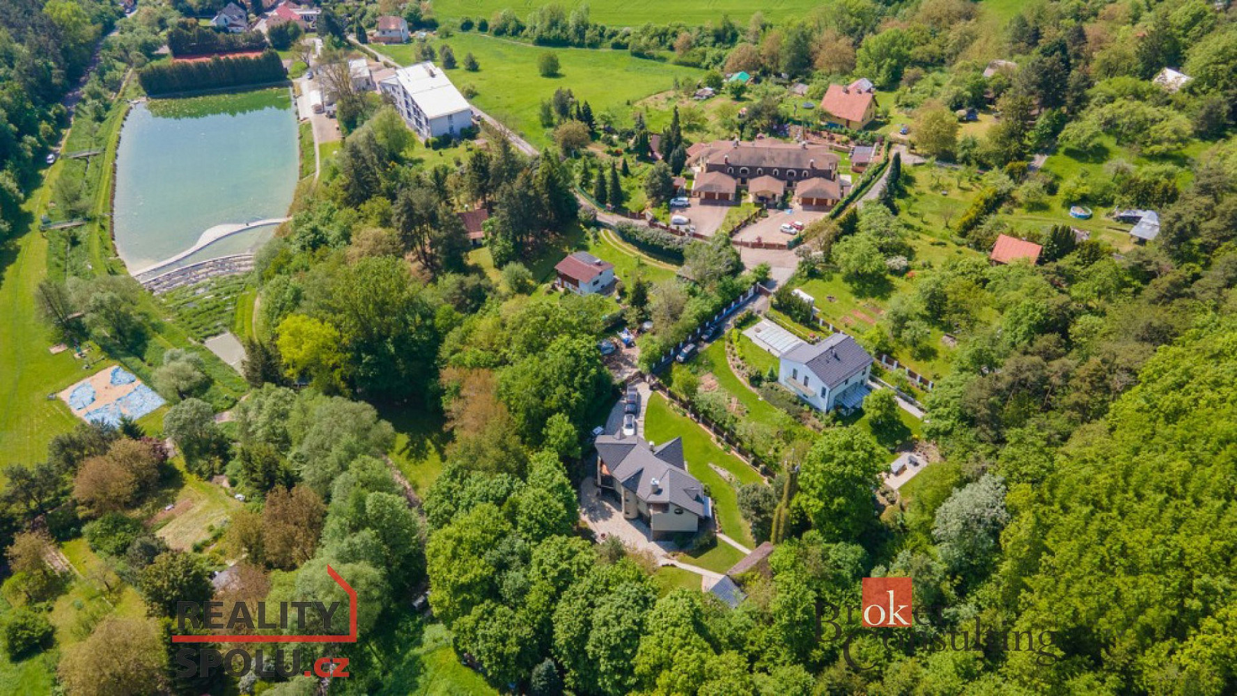 Prodej pozemku 4 878 m² – pohled 2