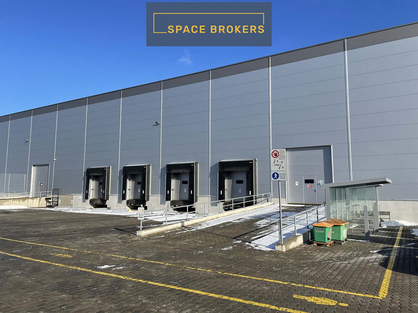 Pronájem skladovacích prostor 2 400 m²