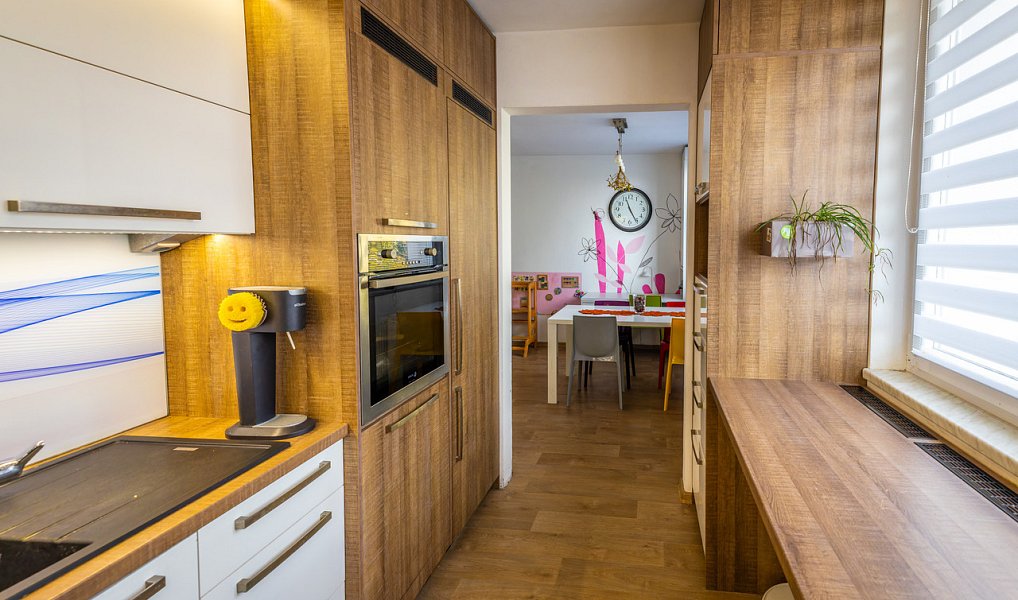 Prodej bytu 3+1 74 m², Jihlava – náhled fotky 2