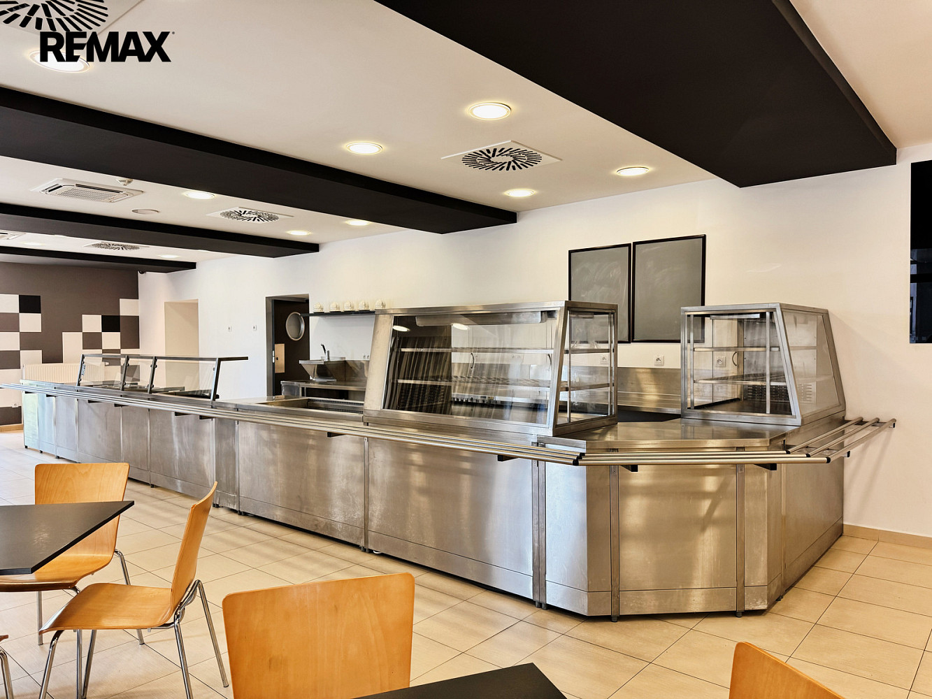 Pronájem restaurace 362 m² – fotografie 2