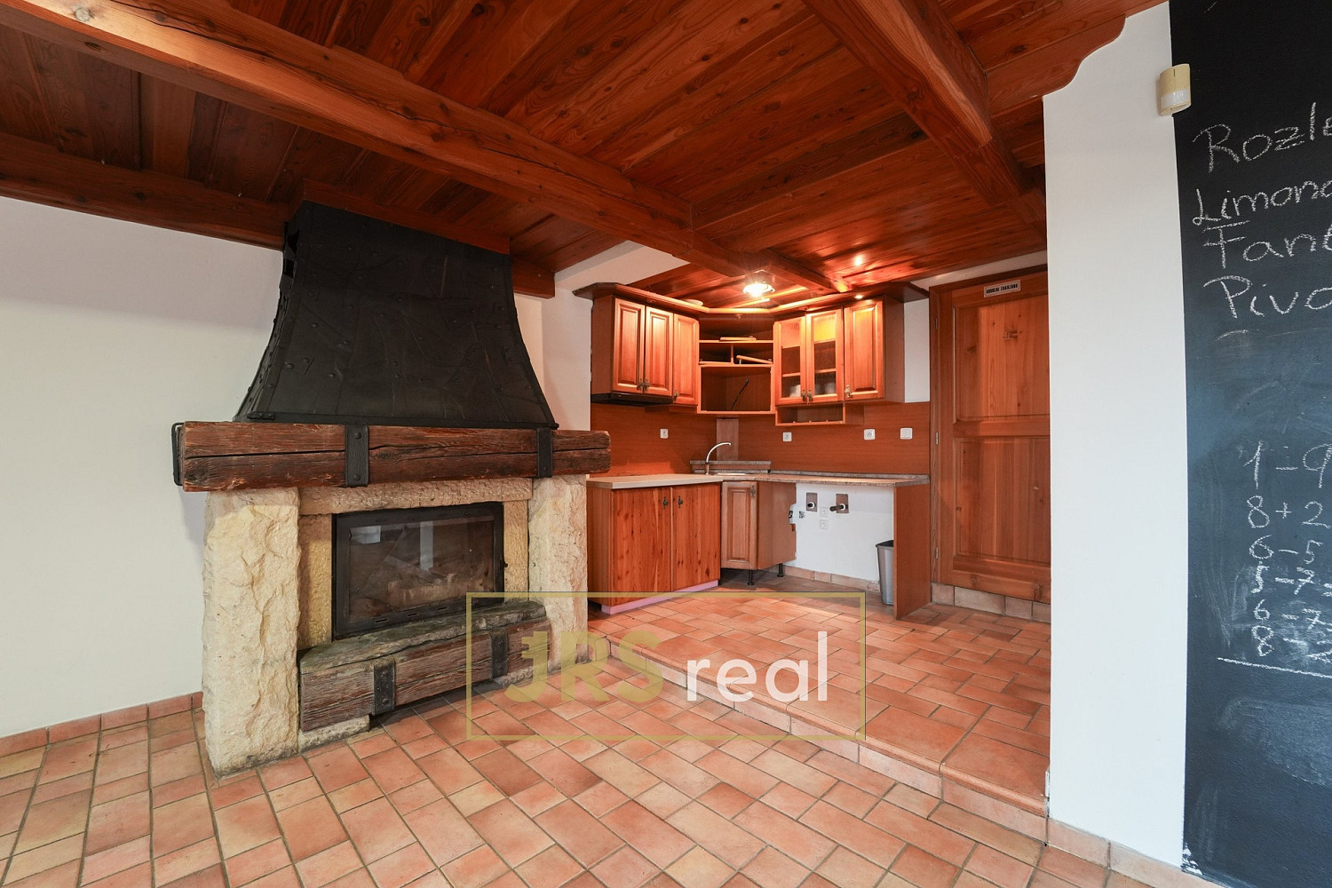 Prodej ubytovacího objektu 321 m² — photo 4
