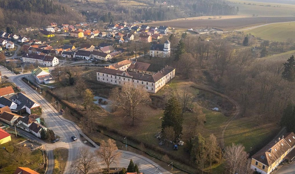 Prodej komerčního objektu (jiného typu) 28 378 m², Biskupice – náhled fotky 5