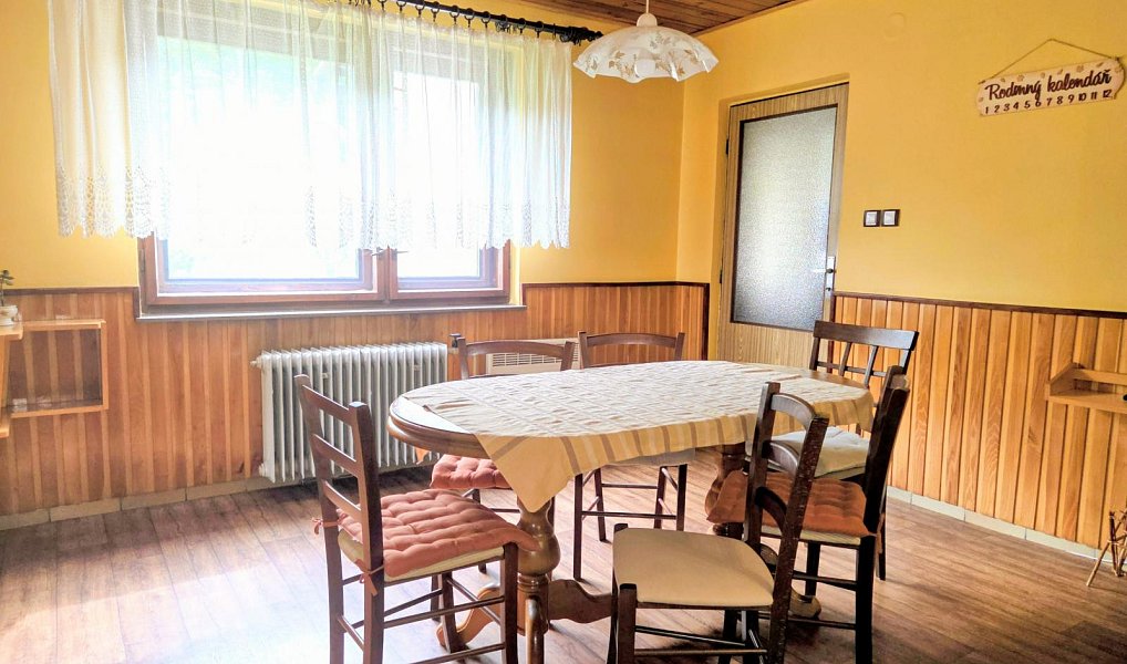 Prodej domu 385 m² s pozemkem 964 m², Bílovec – náhled fotky 35
