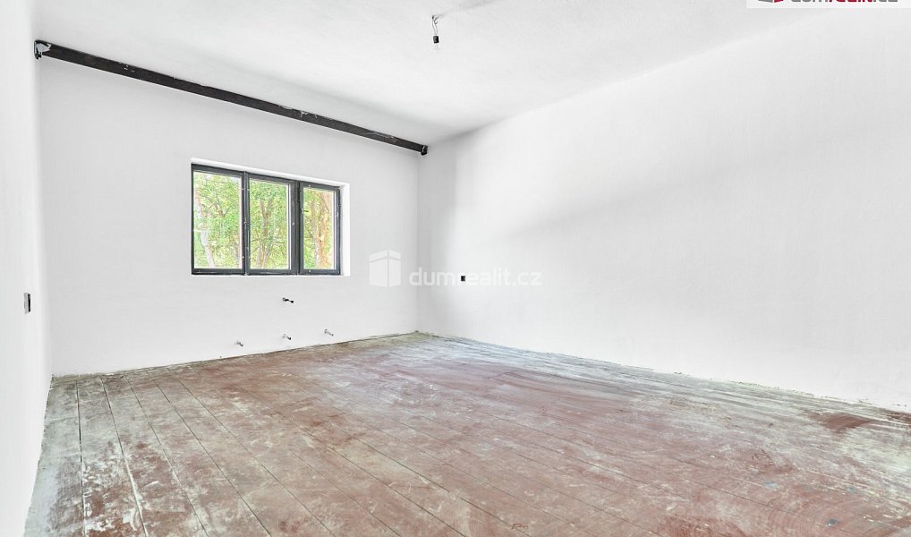 Prodej domu 246 m² s pozemkem 263 m², Bečov nad Teplou – náhled fotky 6