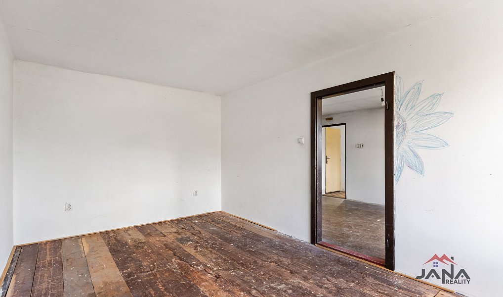 Prodej domu 190 m² s pozemkem 1 966 m², Mírová pod Kozákovem – náhled fotky 11