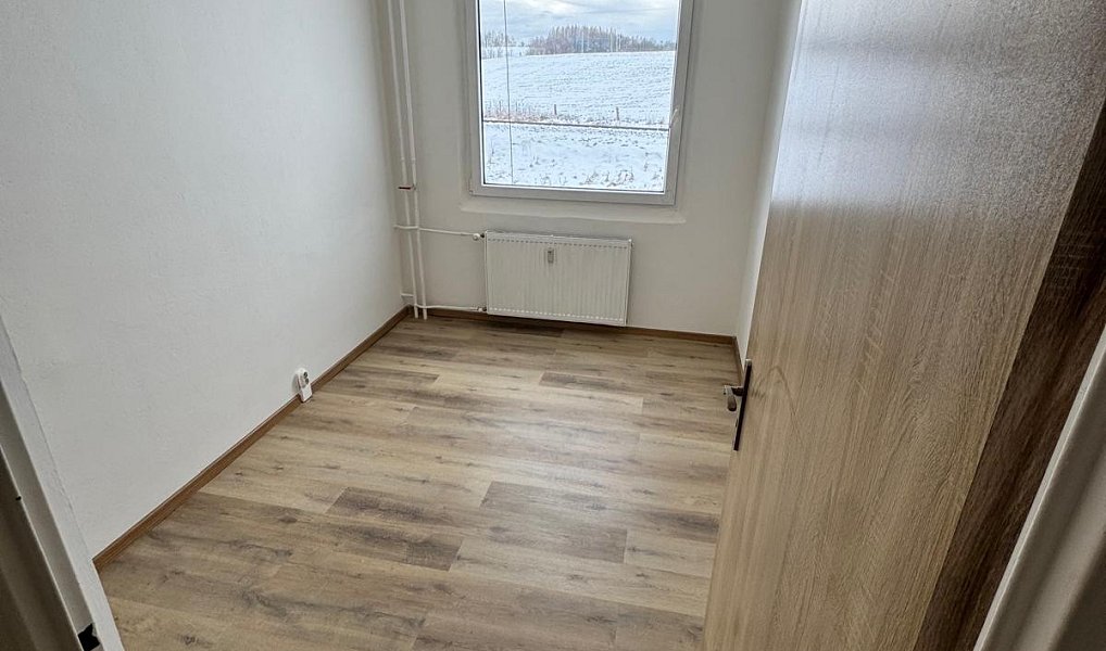 Pronájem bytu 3+1 75 m², Mikulášovice – náhled fotky 6