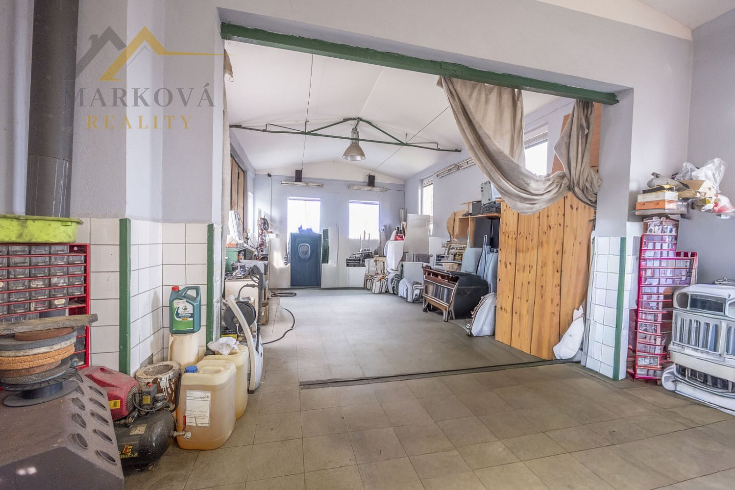 Prodej komerčního objektu (jiného typu) 275 m² – fotografie 3