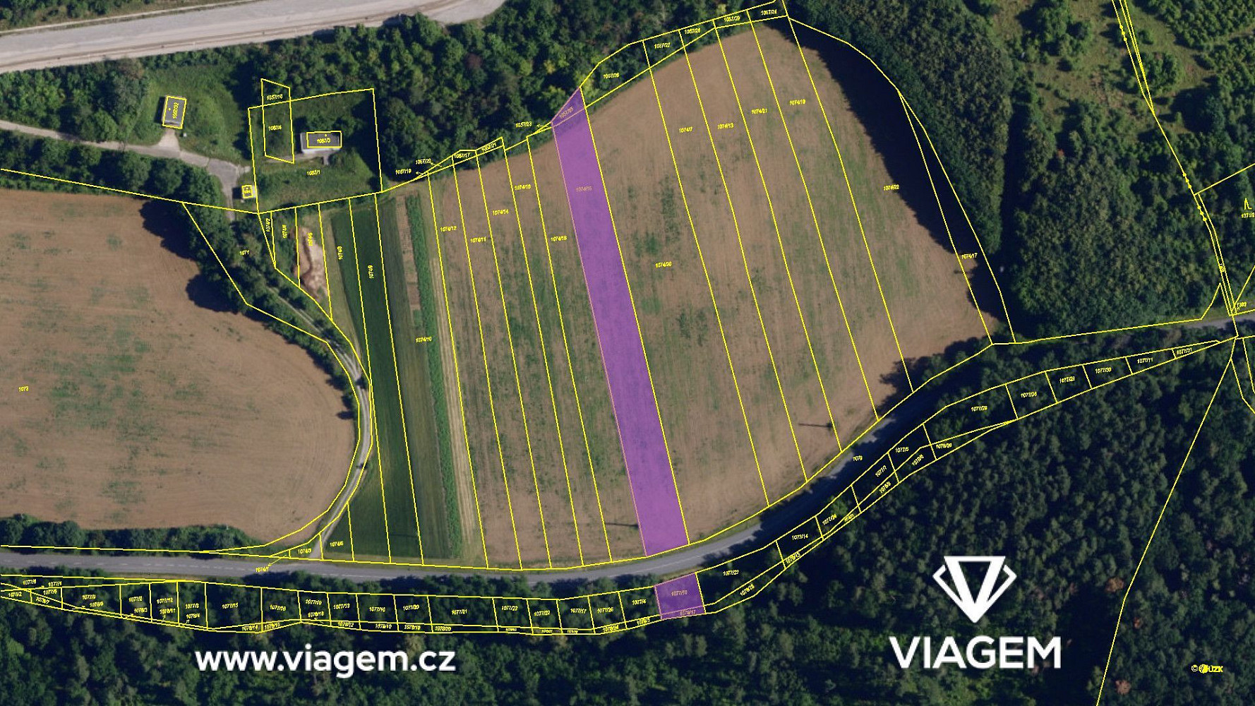 Prodej pole 3 040 m² – fotografie 4