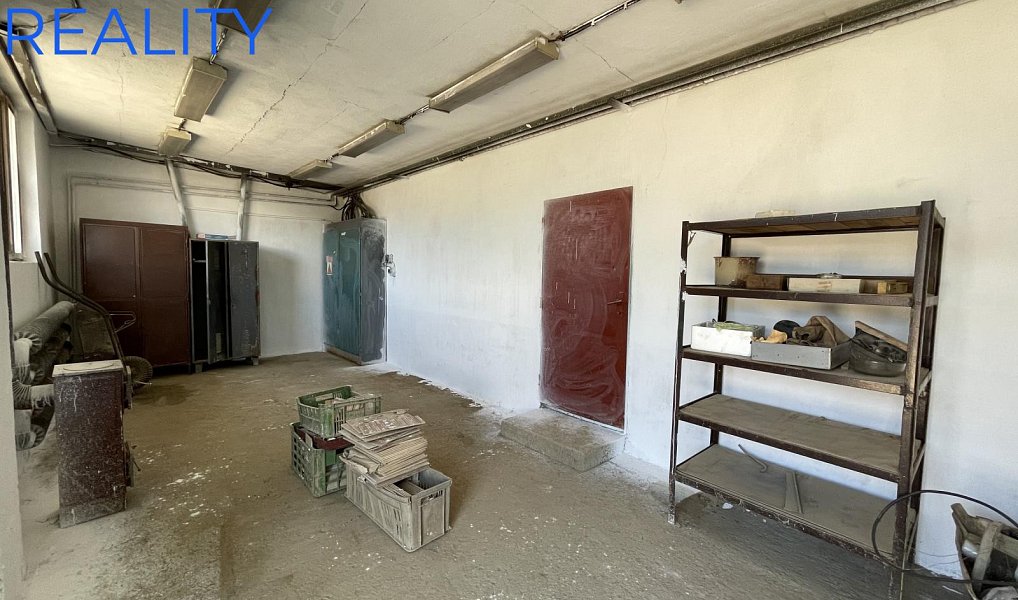 Prodej skladovacích prostor 2 236 m², Krnov – náhled fotky 18