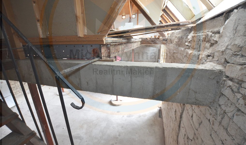 Pronájem zemědělského objektu 130 m², Hrobce – náhled fotky 15