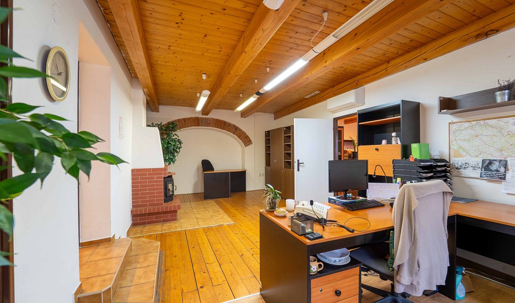 Prodej obchodních prostor 280 m², Přerov – náhled fotky 12