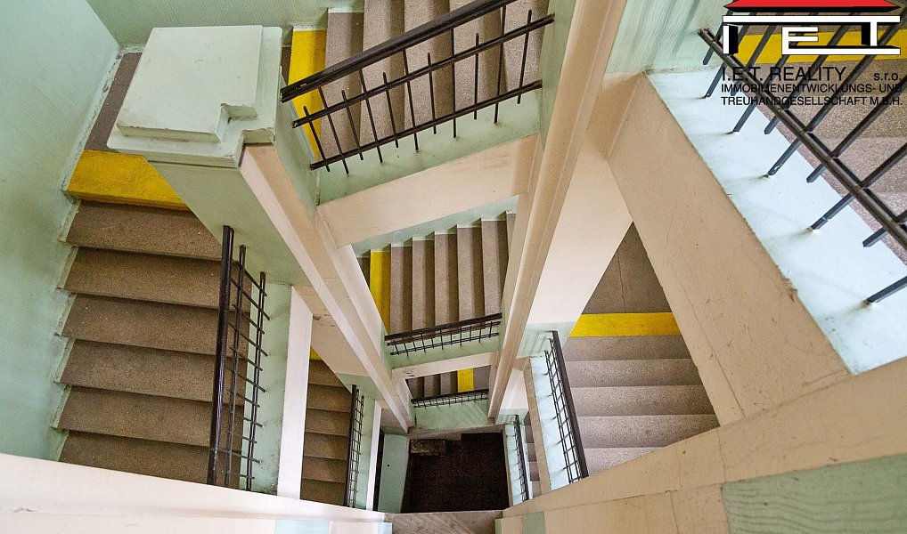 Prodej nájemního domu, činžáku 8 650 m², Aš – náhled fotky 4