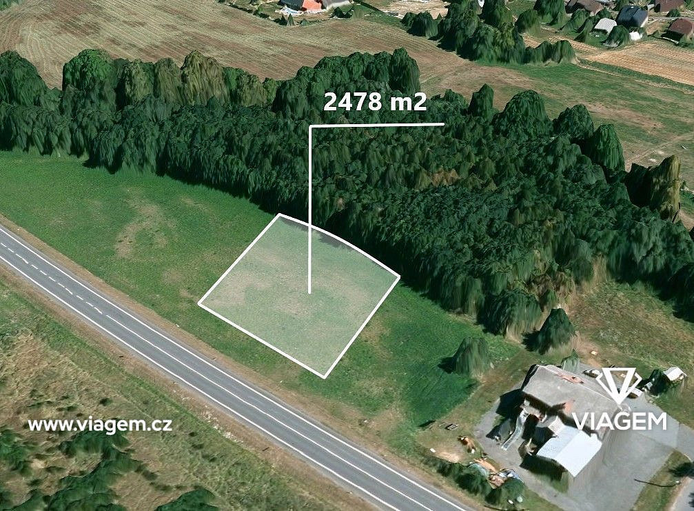 Prodej pole 2 478 m²