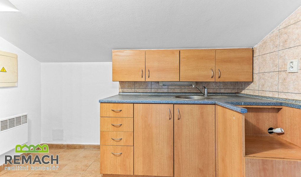 Pronájem bytu 1+kk 30 m², Náchod – náhled fotky 7