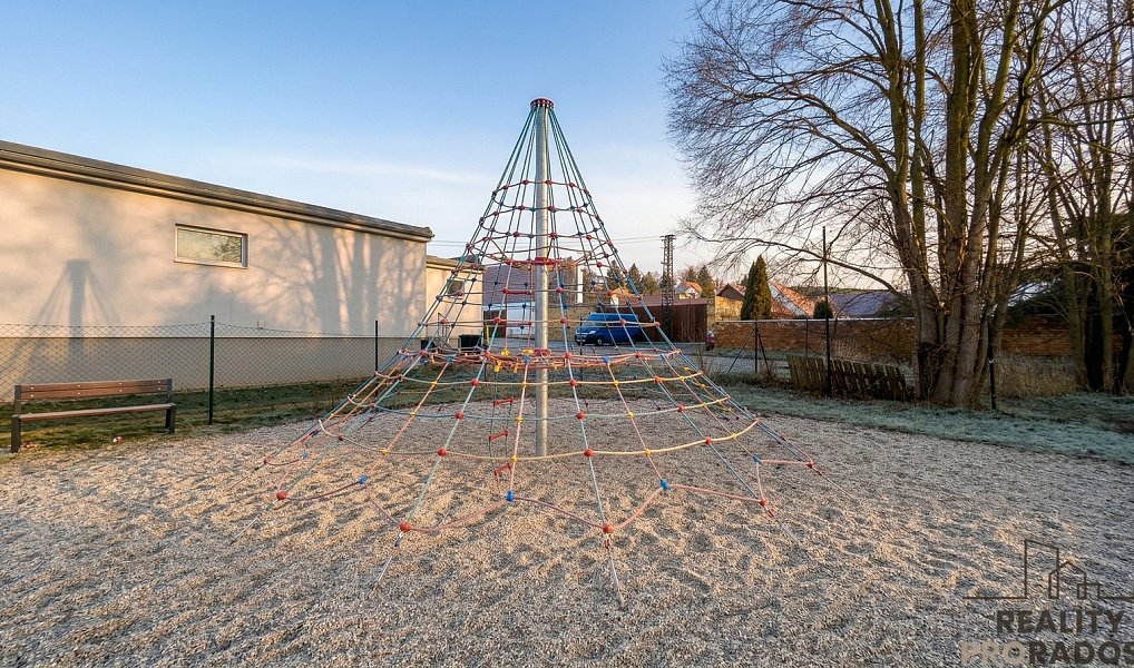 Prodej domu 200 m² s pozemkem 1 688 m², Plzeň – náhled fotky 36