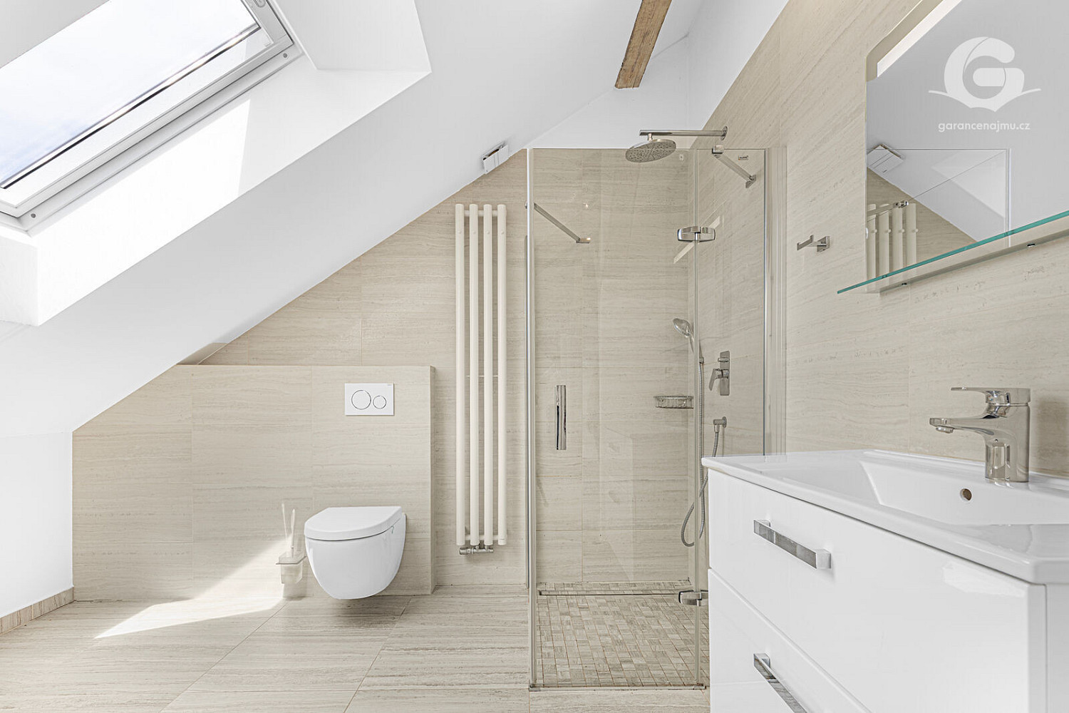 Pronájem bytu 3+kk 85 m² — photo 2