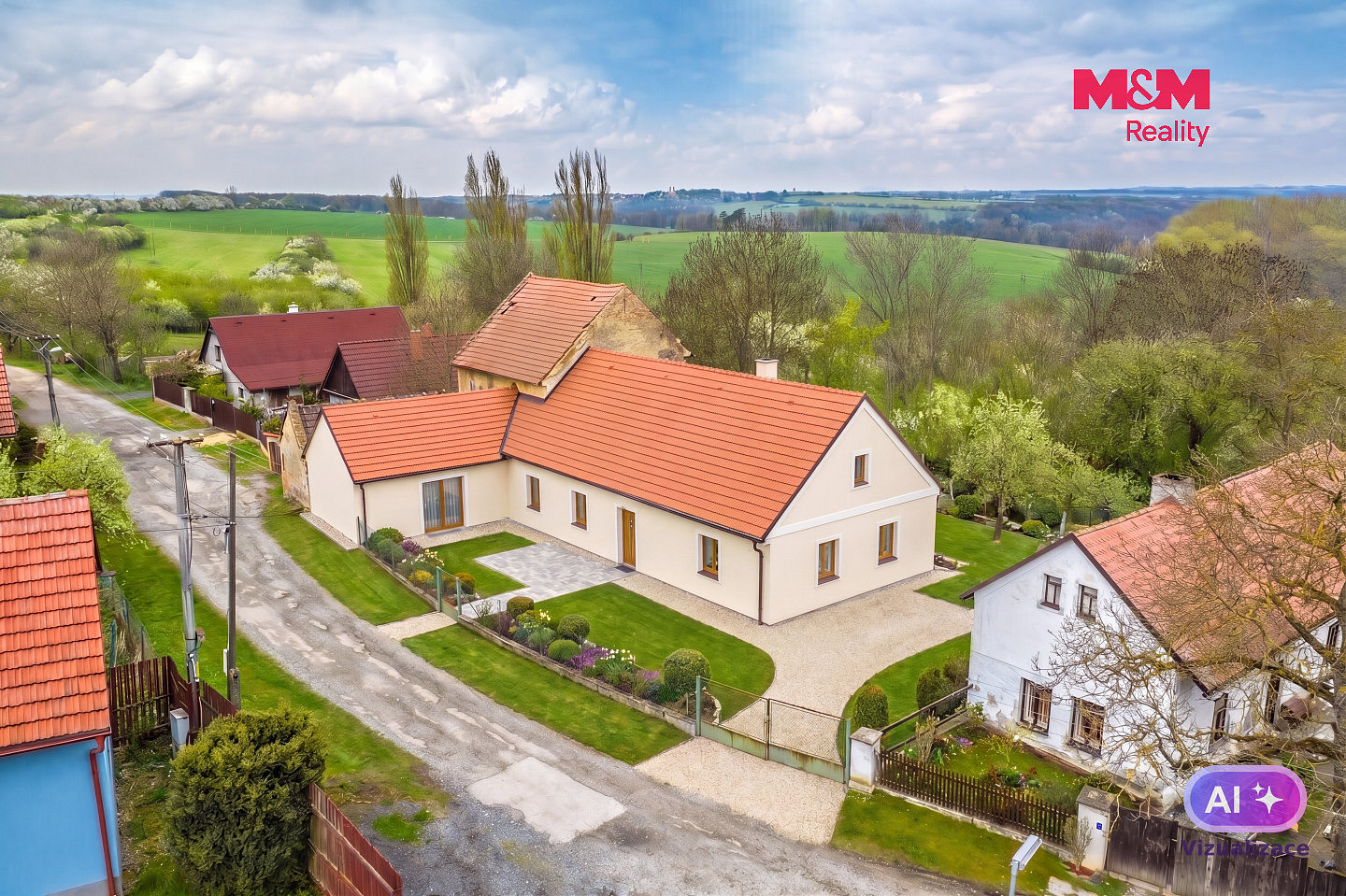 Prodej domu 100 m² s pozemkem 2 489 m² — photo 4