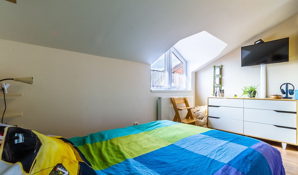 Prodej domu 225 m² s pozemkem 376 m², Kladno – náhled fotky 10