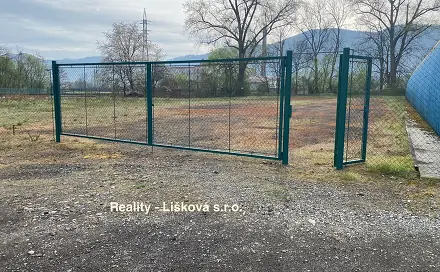 Pronájem komerčního pozemku 3 600 m², Velké Březno, okres Ústí nad Labem