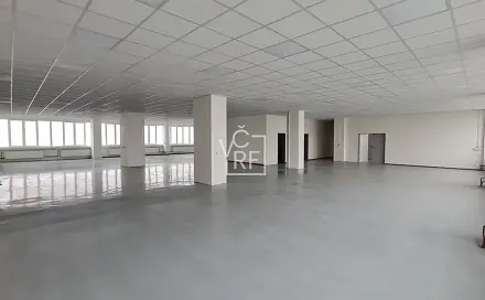 Pronájem kanceláře 2 400 m², Víta Nejedlého, Hradec Králové - Slezské Předměstí
