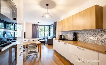 Pronájem bytu 2+kk 50 m²