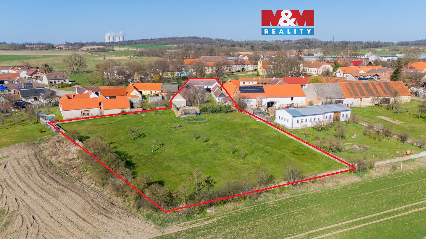 Prodej domu 195 m² s pozemkem 7 046 m²