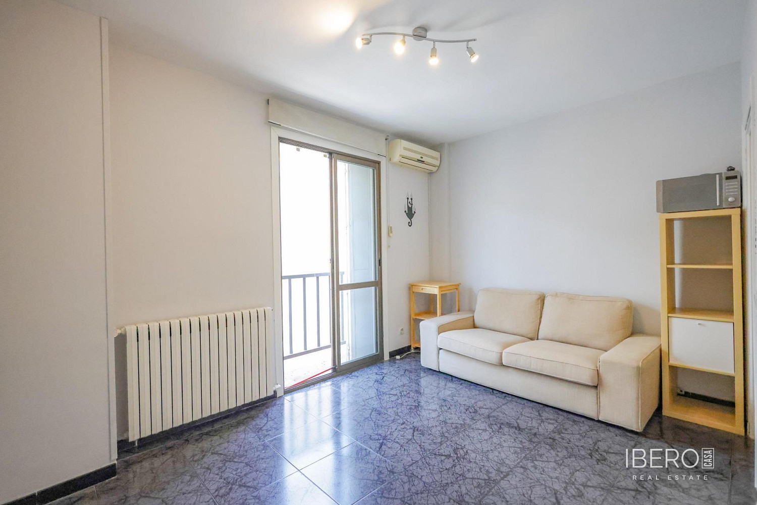 Prodej bytu 2+kk 37 m² — photo 2