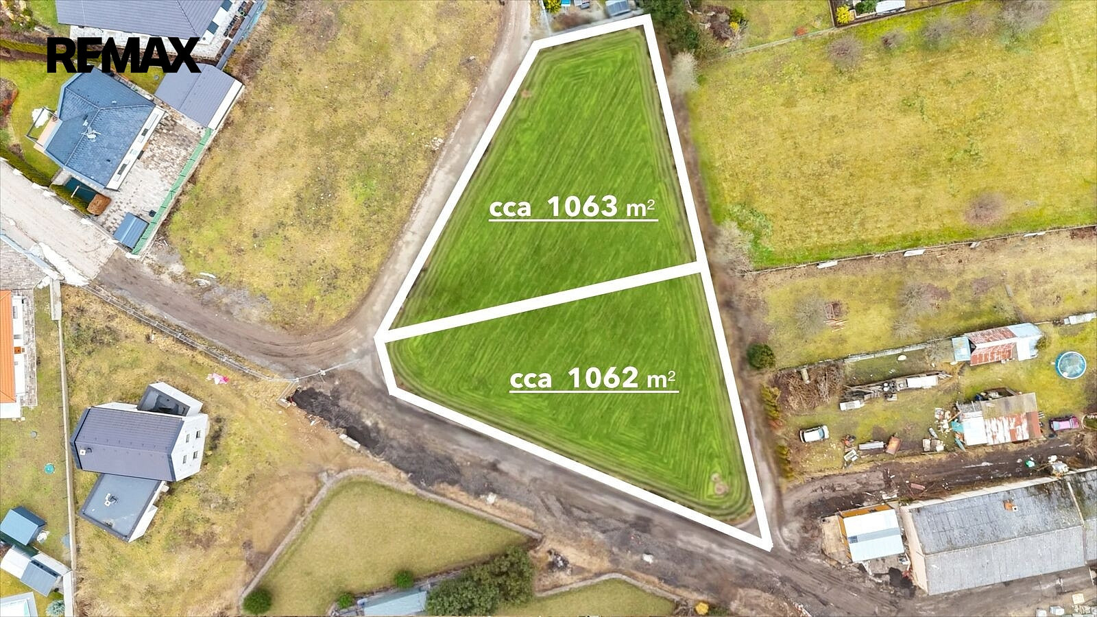 Prodej stavebního pozemku 1 062 m² – fotografie 5