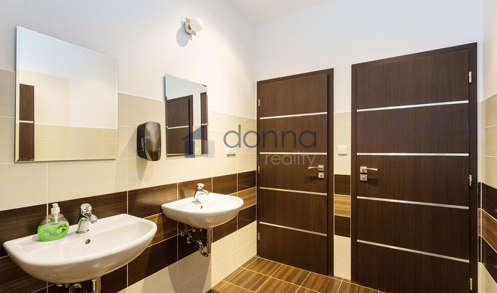 Pronájem kanceláře 43 m², Praha – náhled fotky 6