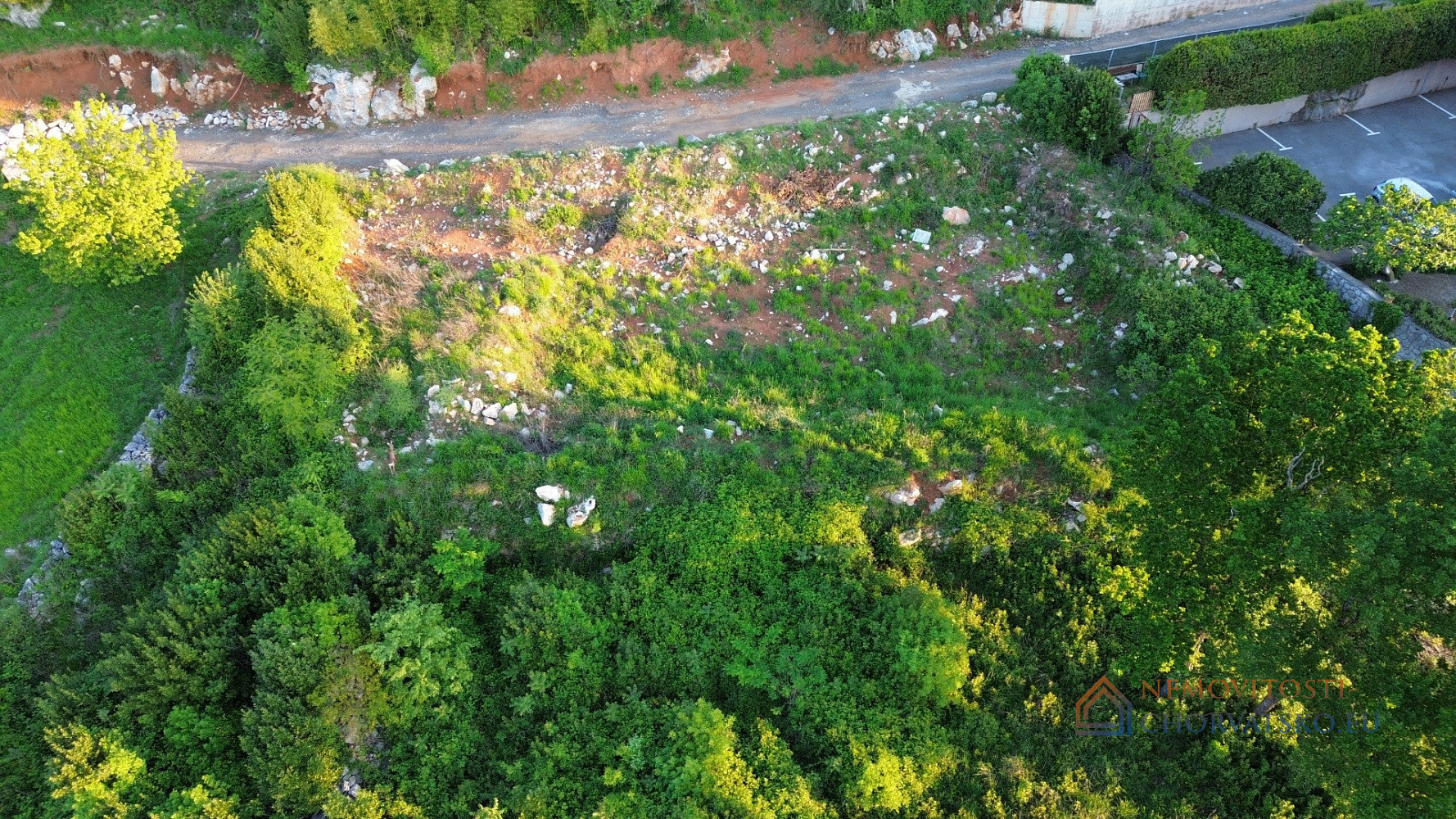 Prodej stavebního pozemku 902 m² - Widok 3