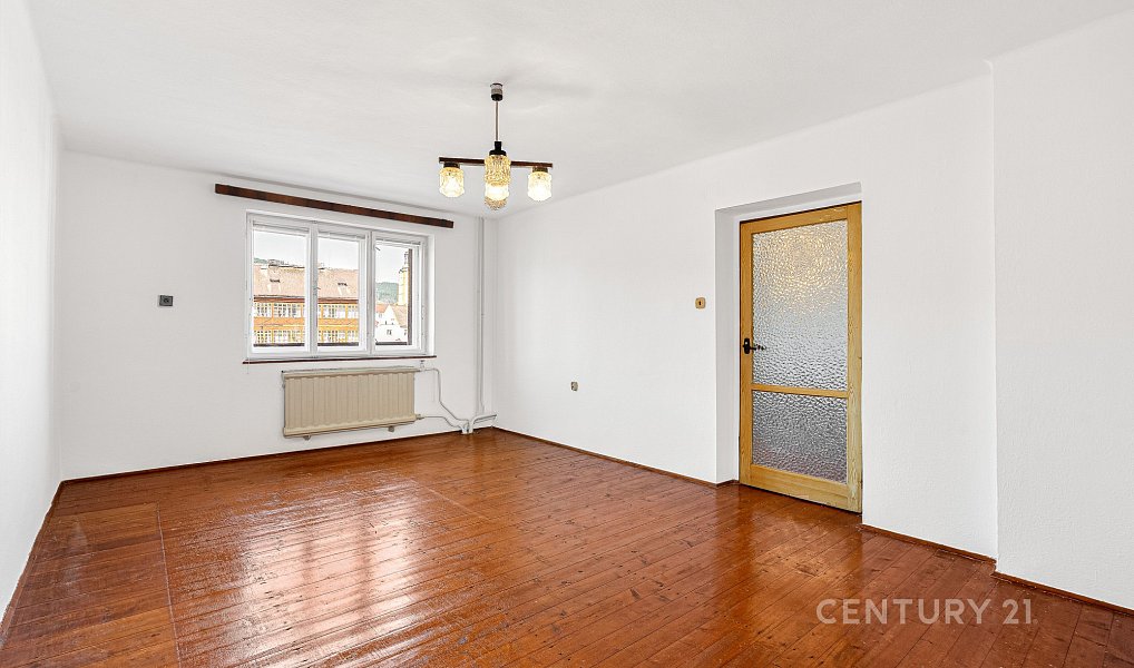 Prodej domu 285 m² s pozemkem 136 m², Sušice – náhled fotky 7