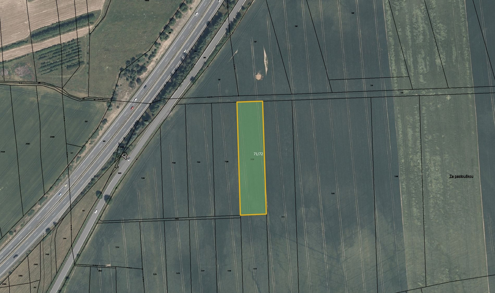 Prodej pole 6 617 m²