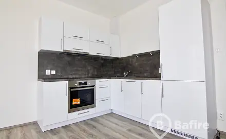 Pronájem bytu 1+kk 38 m², Edvarda Beneše, Olomouc - Řepčín